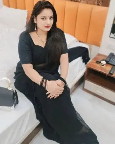 Call Girls Service in Bandra
